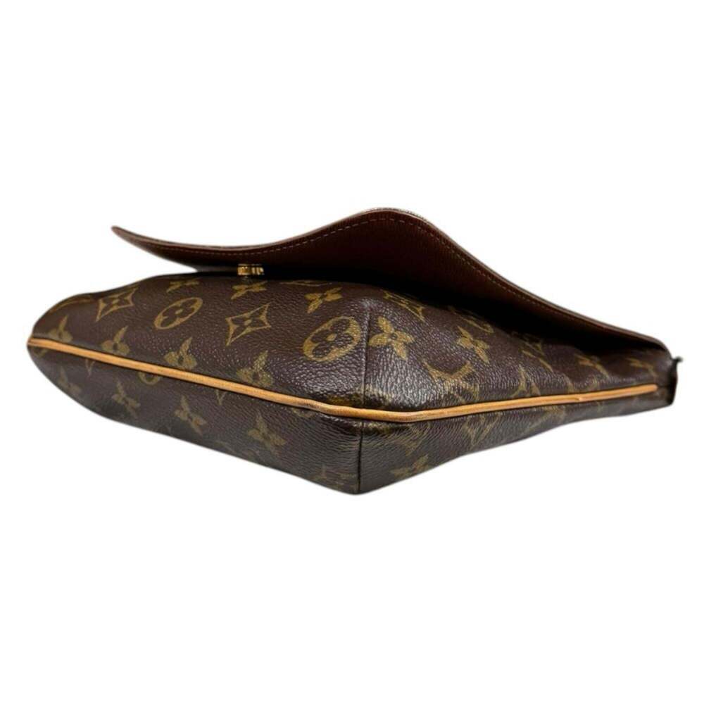 LOUIS VUITTON Brown Monogram Canvas Shoulder Bag - Picture 5 of 10